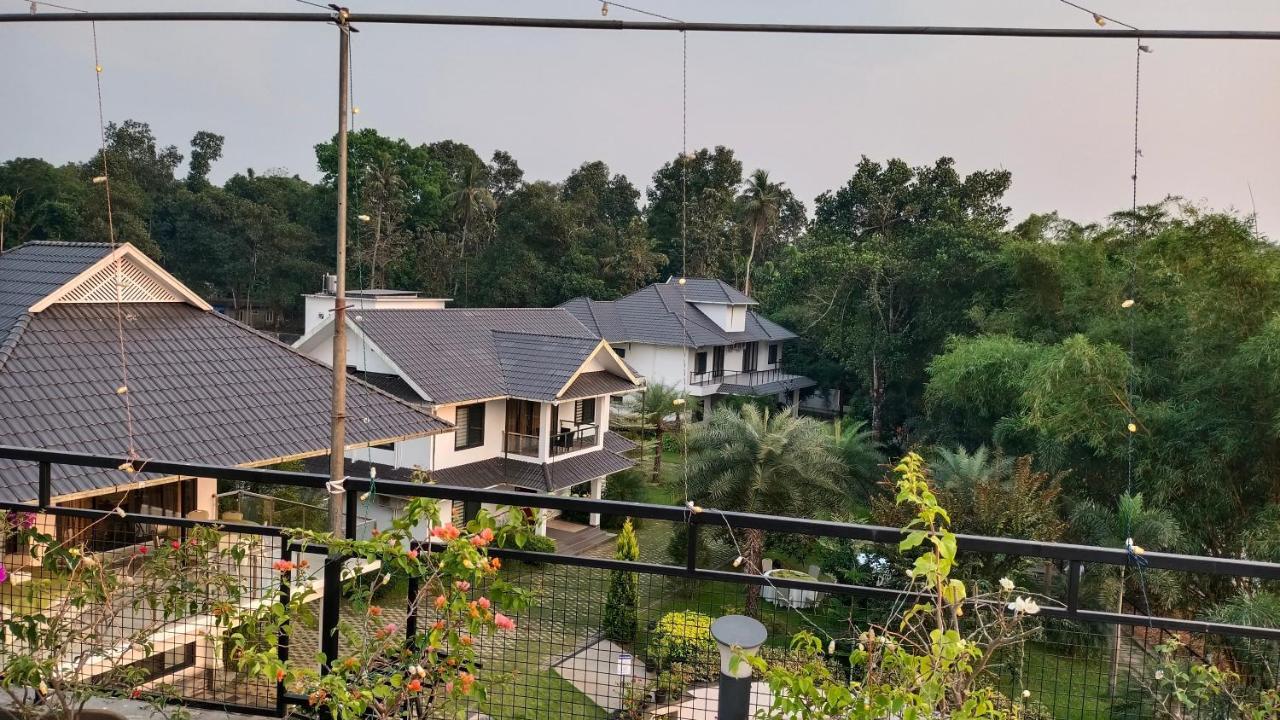 River Terrace Resort&Spa Kochi Екстер'єр фото