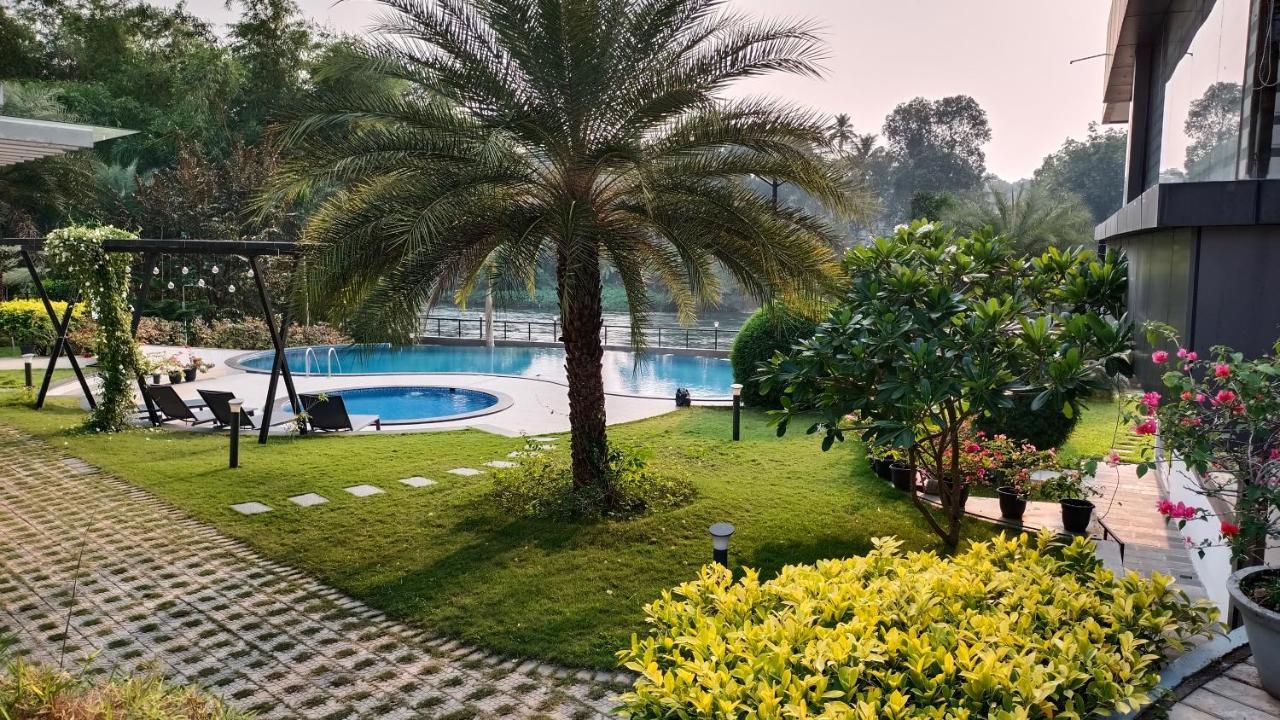 River Terrace Resort&Spa Kochi Екстер'єр фото