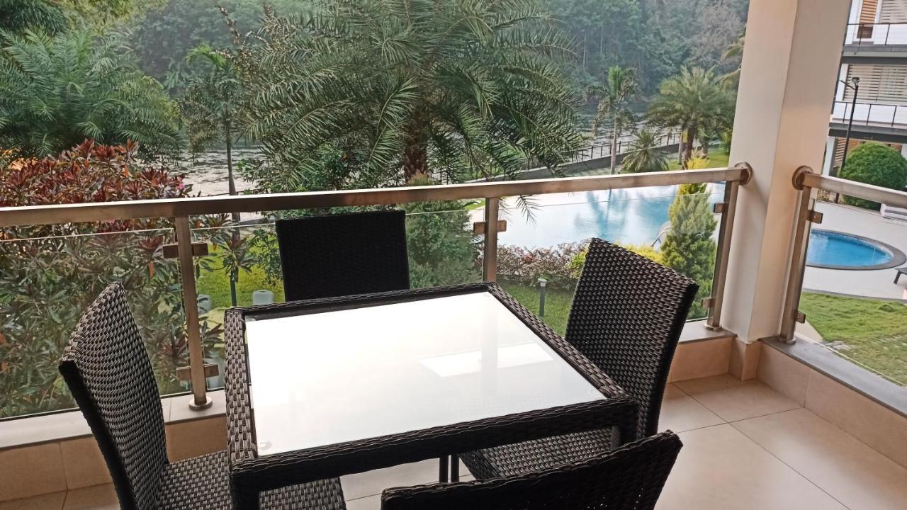 River Terrace Resort&Spa Kochi Екстер'єр фото